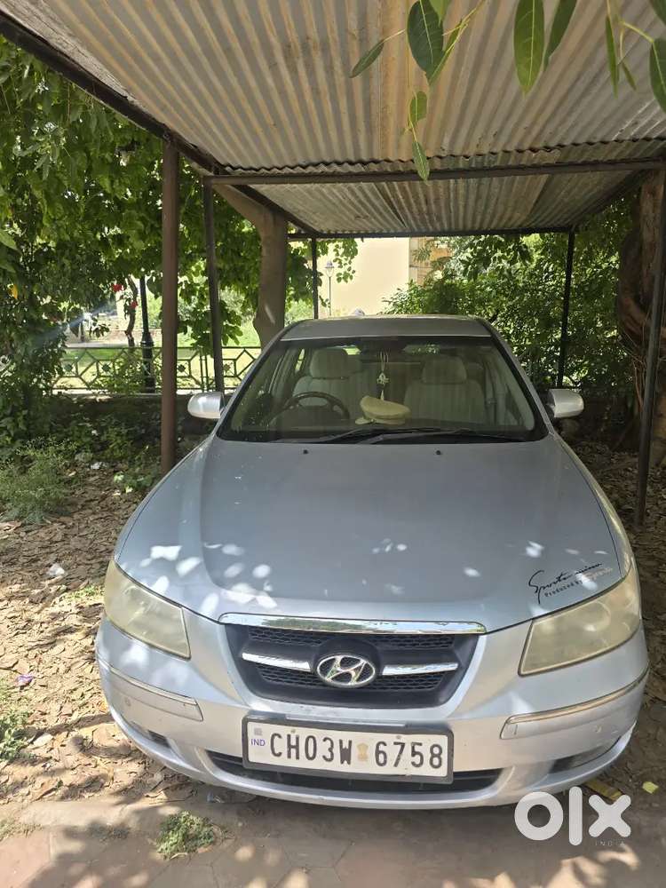Hyundai Sonata Embera 2006 Petrol 76000 Km Driven