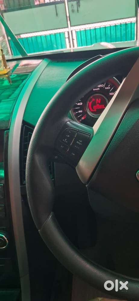 Mahindra Xuv500 Diesel 2015