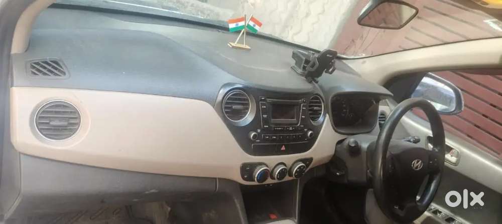 Hyundai Grand I10 Sportz 2015
