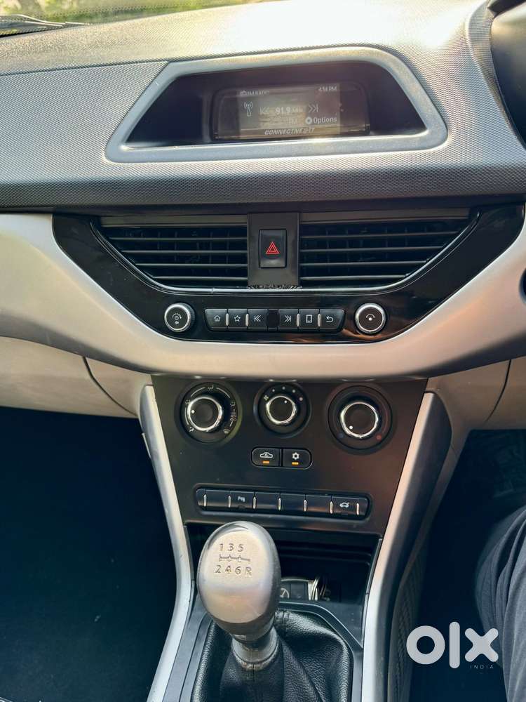Tata Nexon 1.5 Revotorq Xm, 2018, Diesel