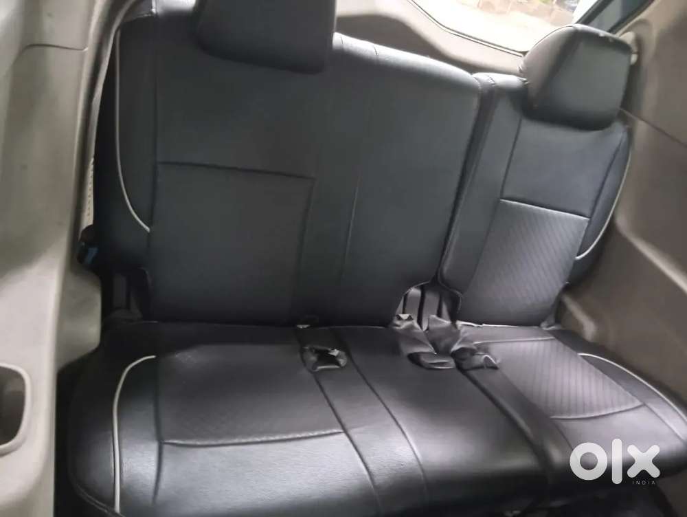 Mahindra Marazzo 1.5 2019