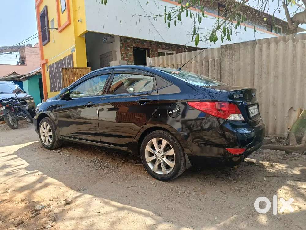 Hyundai Fluidic Verna 2011 Petrol Well Maintained