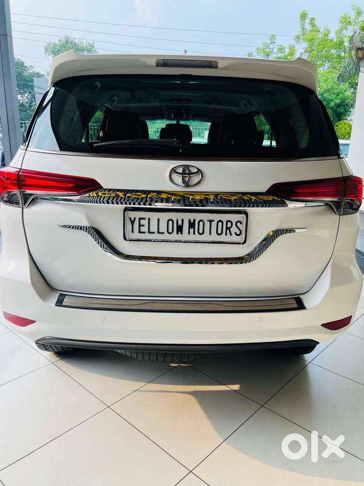 Toyota Fortuner 4x2 At 2.8 Diesel, 2019, Diesel