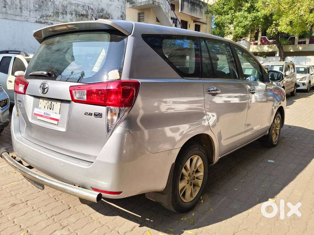 Toyota Innova Crysta 2.8 Zx At, 2017, Diesel
