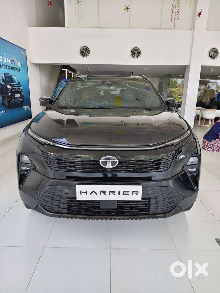 Tata Harrier Fearless Plus Dark Edition, 2023, Diesel
