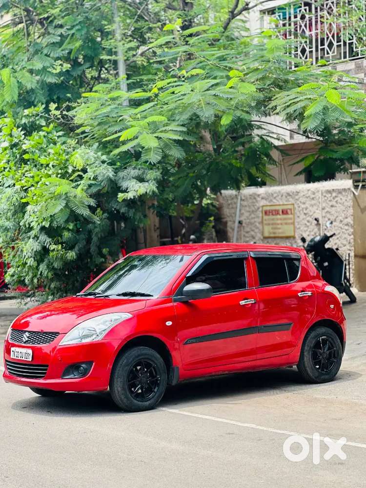 Maruti Suzuki Swift Vxi 2011