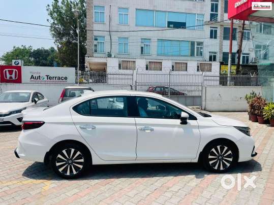 Honda City 1.5 Zx Cvt I-vtec, 2024, Petrol