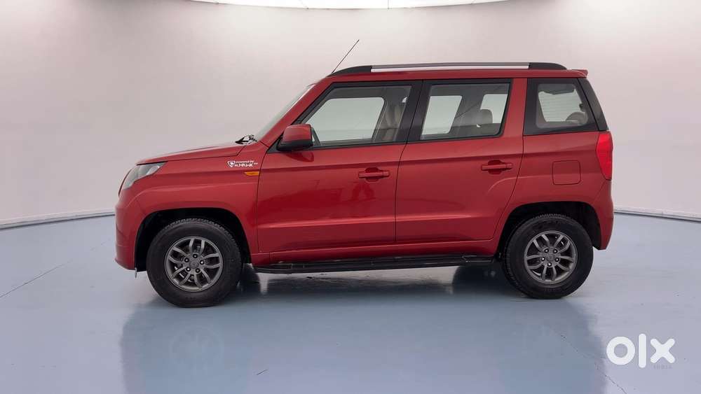 Mahindra Tuv 300 T10, 2018, Diesel