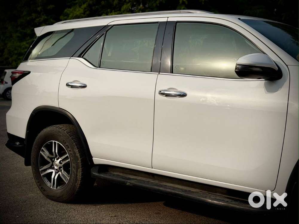 Toyota Fortuner 4x2 At 2.8 Diesel, 2020, Diesel