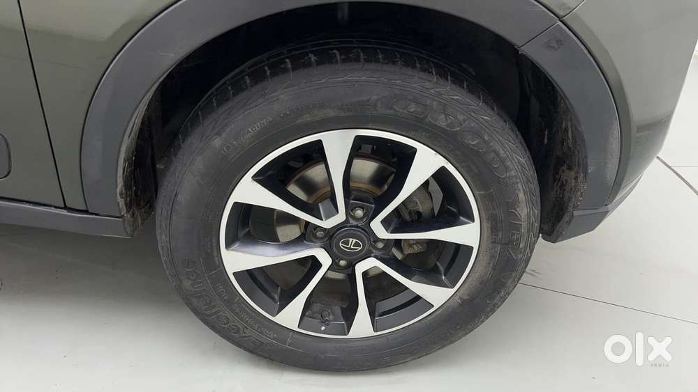 Tata Nexon 1.2 Revotron Xz Plus (s), 2021, Petrol
