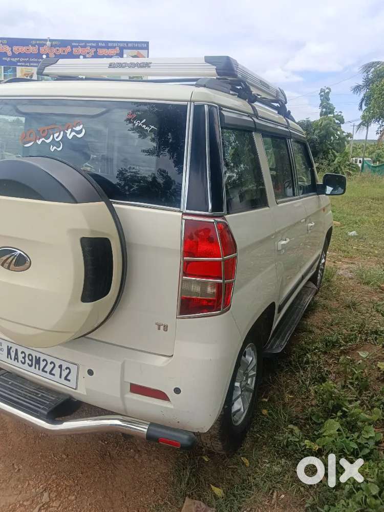 Mahindra Tuv 300 2017