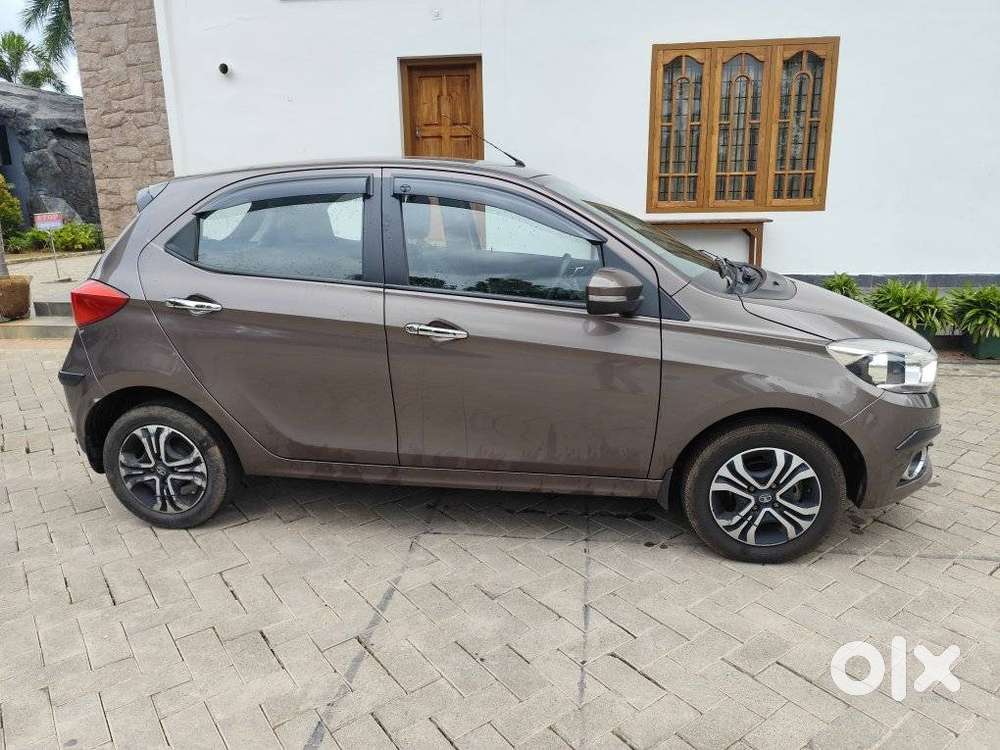 Tata Tiago 1.2 Revotron Xza, 2019, Petrol