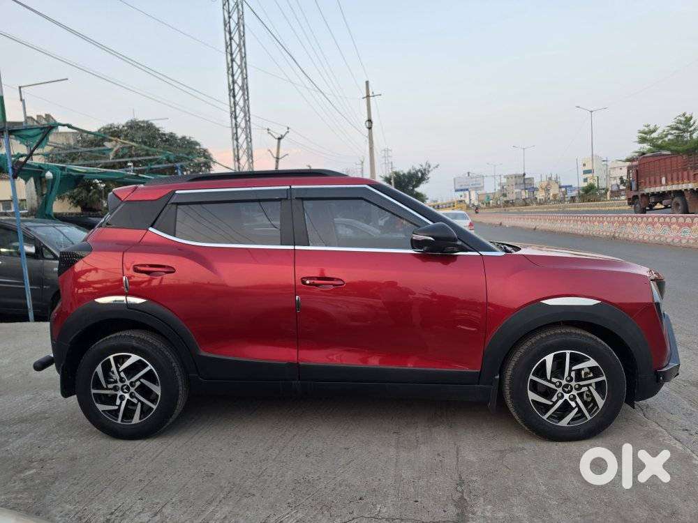 Mahindra Xuv 3xo Ax5l Pg Mt, 2025, Diesel