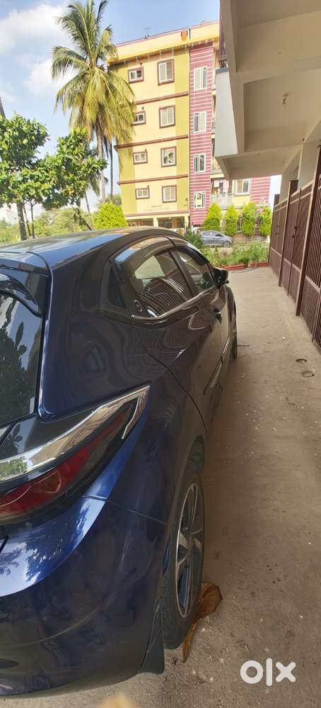 Tata Altroz Xz, 2023, Petrol