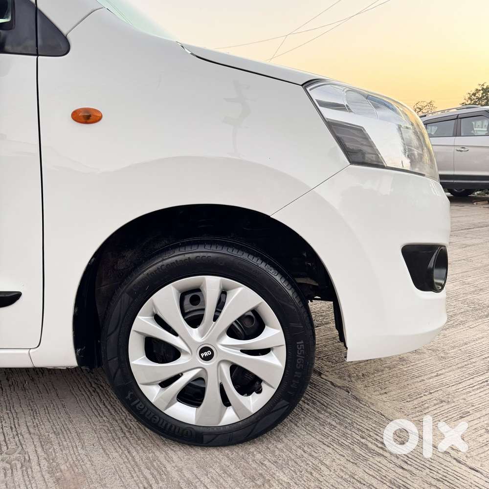 Maruti Suzuki Wagon R 1.0 Vxi Amt, 2016, Petrol