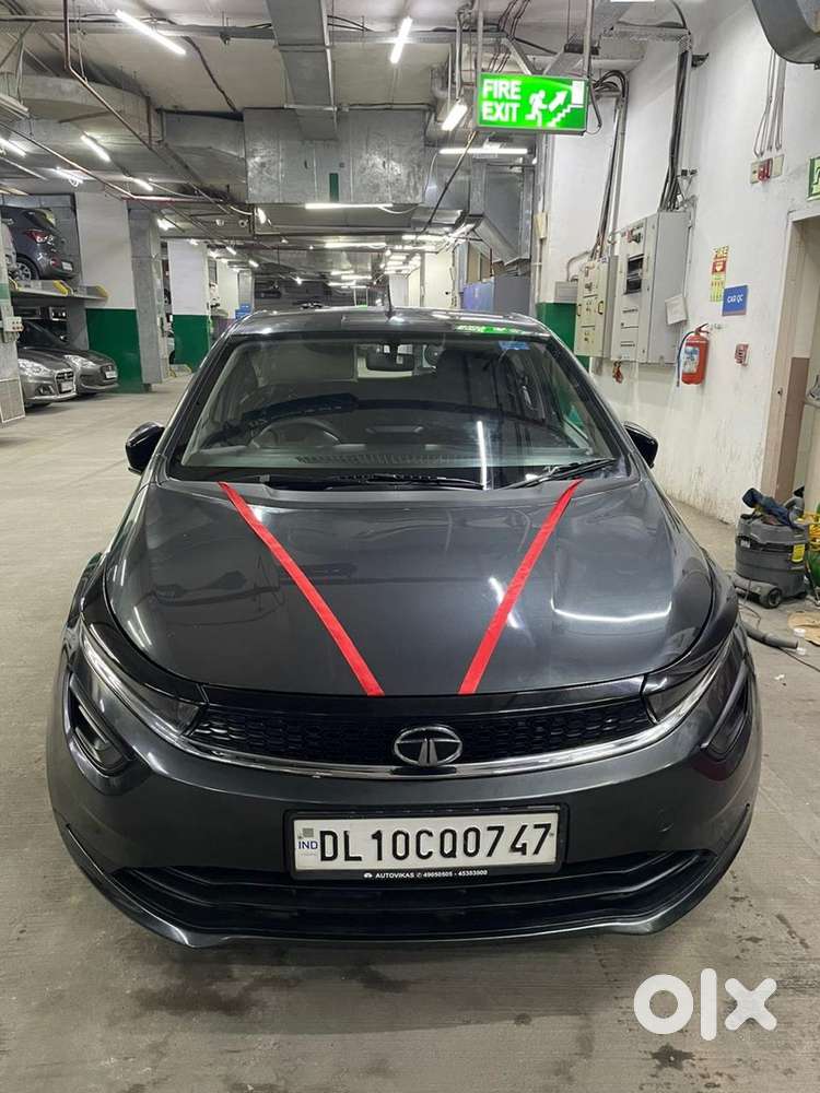 Tata Altroz Petrol 2021