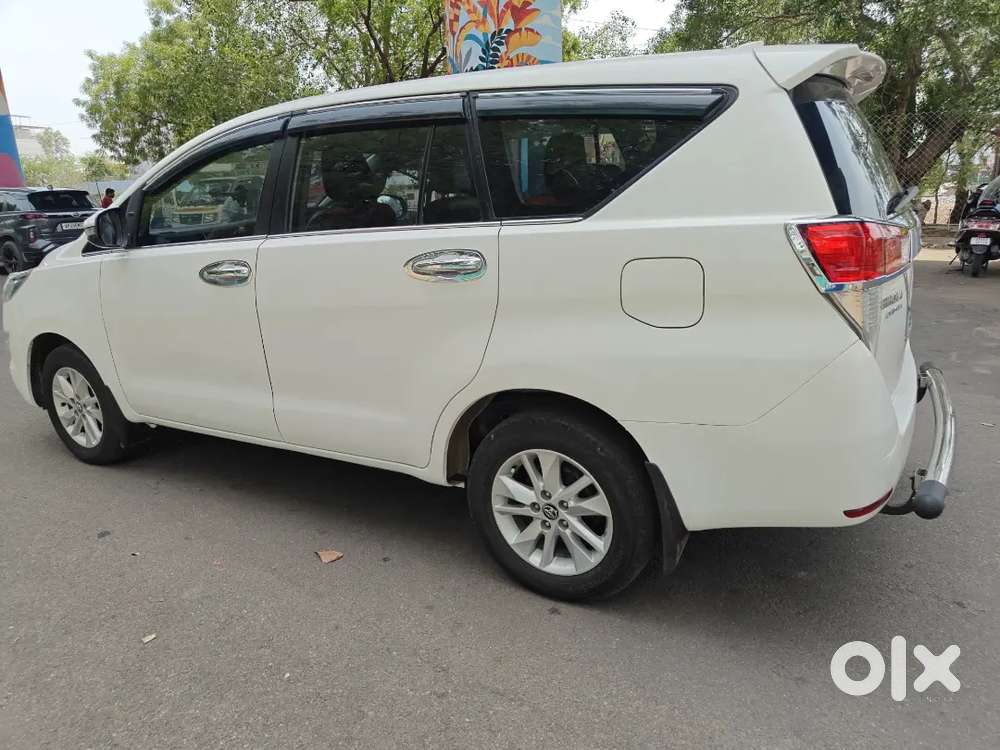 Toyota Innova Crysta 2019 Diesel 204000 Km Driven