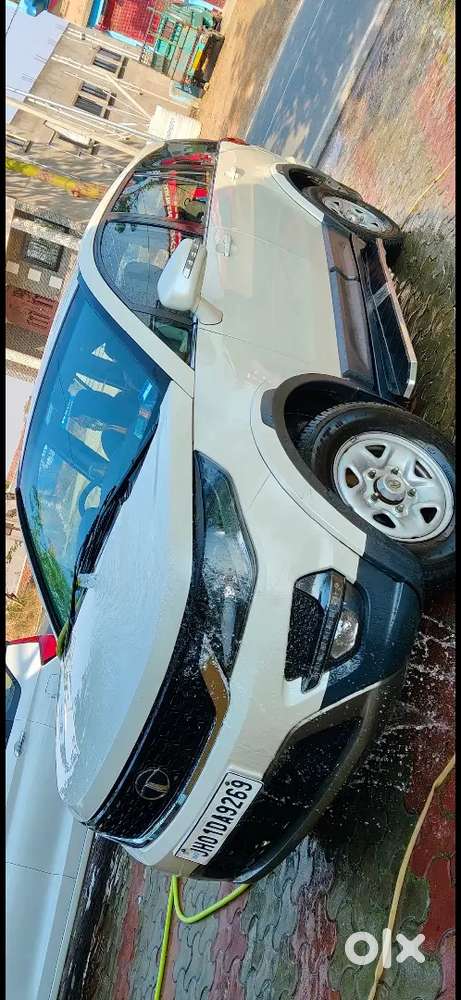Tata Hexa 2018 Diesel Well Maintained