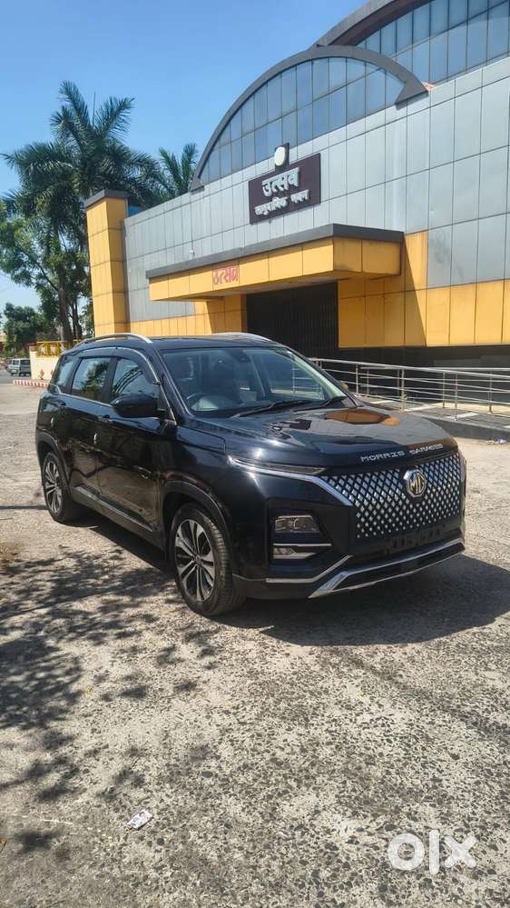 Mg Hector Plus Savvy Pro 1.5 Turbo Petrol Cvt 6 Str Dual Tone, 2021,..