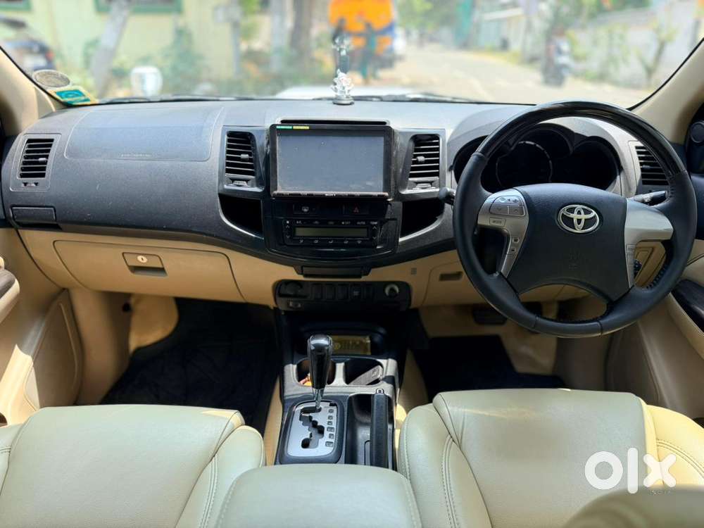 Toyota Fortuner 3.0 4x2 Automatic, 2014, Diesel
