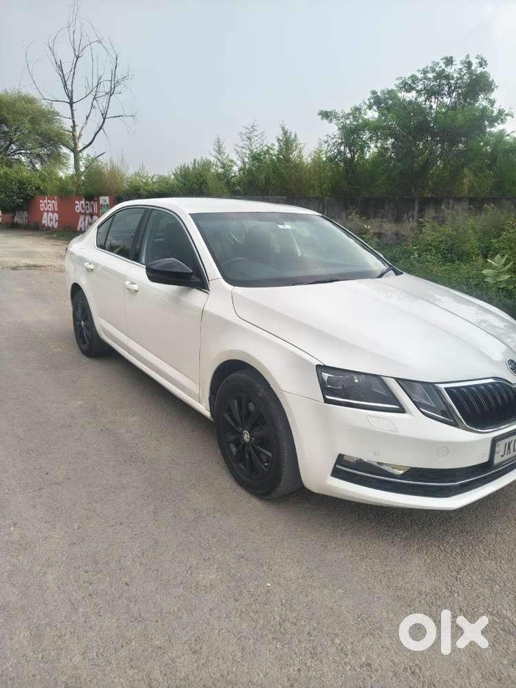 Skoda Octavia 2019 Petrol Automatic