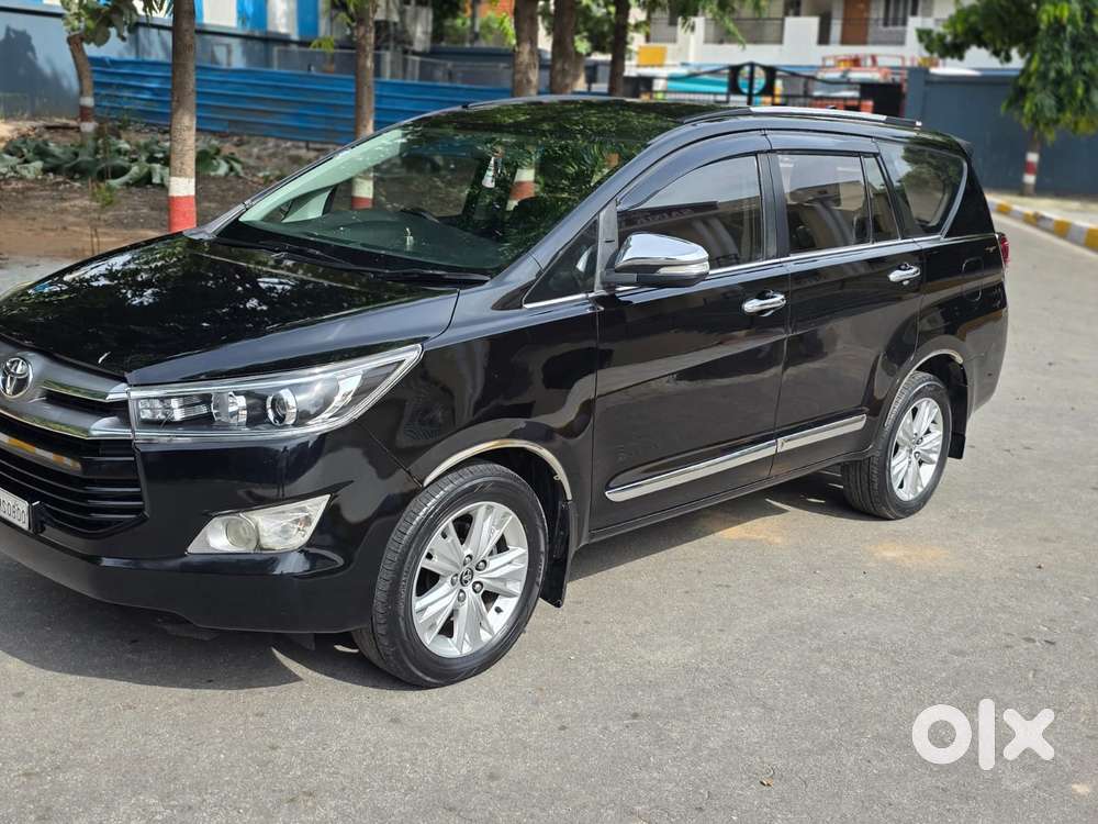 Toyota Innova Crysta Zx 2.4 Diesel 7 Seater, 2016, Diesel
