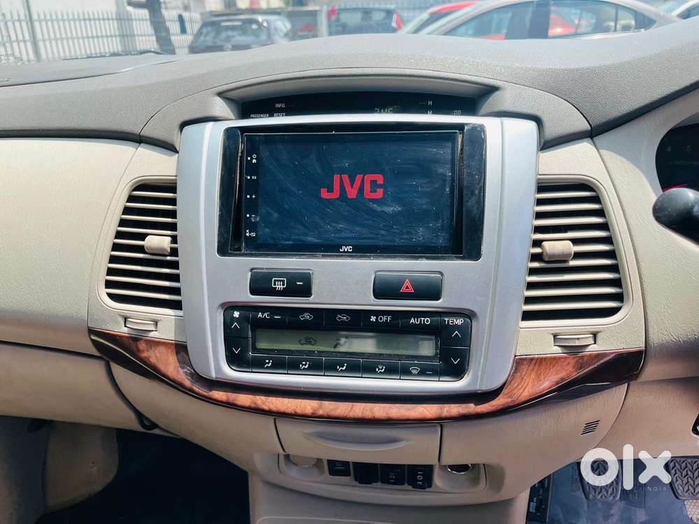 Toyota Innova 2.5 Vx 8 Str, 2013, Diesel