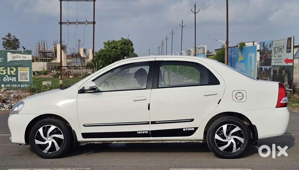 Toyota Etios 2010-2012 Vd, 2015, Diesel