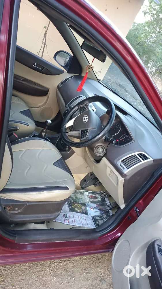 Hyundai I20 Petrol 75000 Km Driven Single Owner With Good Conditions