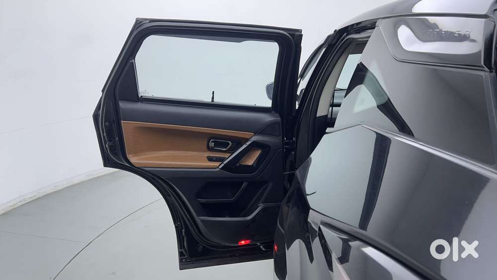 Tata Harrier 2.0 Kryotec Xt Plus Dark Edition, 2022, Diesel