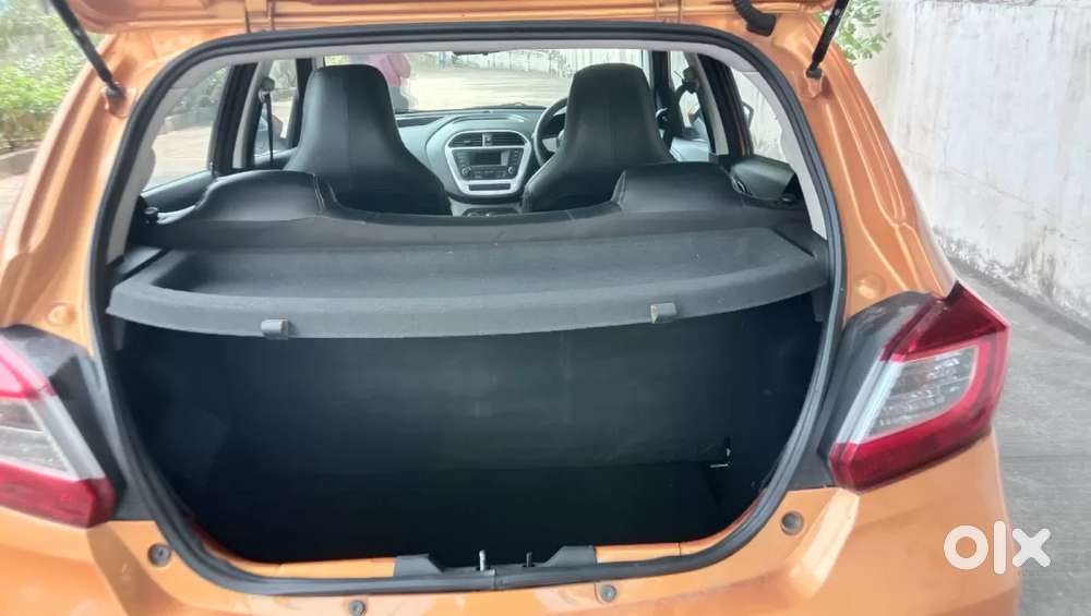 Tata Tiago 1.2 Revotron Xt, 2016, Petrol