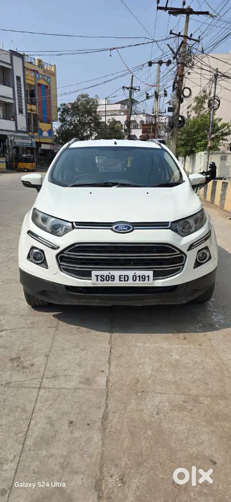 Ford Ecosport Titanium 1l Turbo Petrol Topend Six Airbags, Push Start,