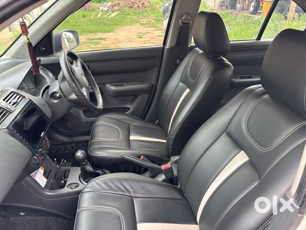 Maruti Suzuki Dzire 2010