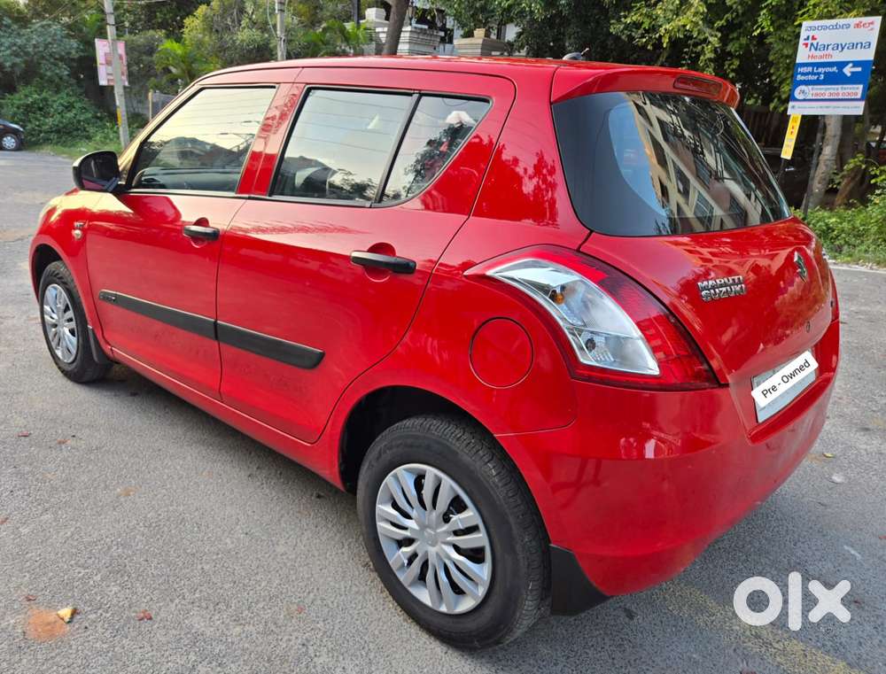 Maruti Suzuki Swift Lxi, 2015, Petrol