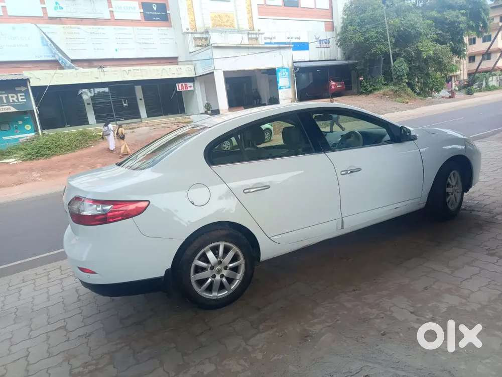 Full Option Renault Fluence.. Good Condition