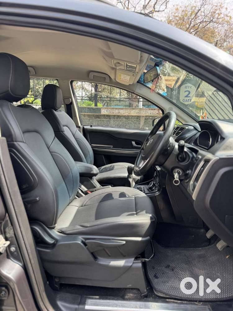 Tata Hexa 2.2 Xt 4x2 7 Str Dual Tone, 2018, Diesel