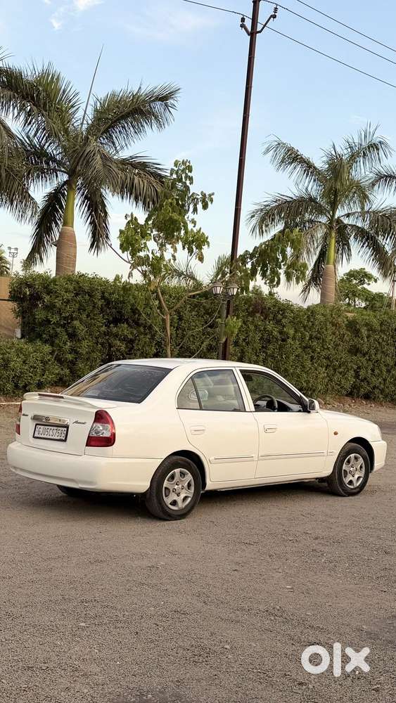 Hyundai Accent 1.5 Gle, 2011, Cng & Hybrids