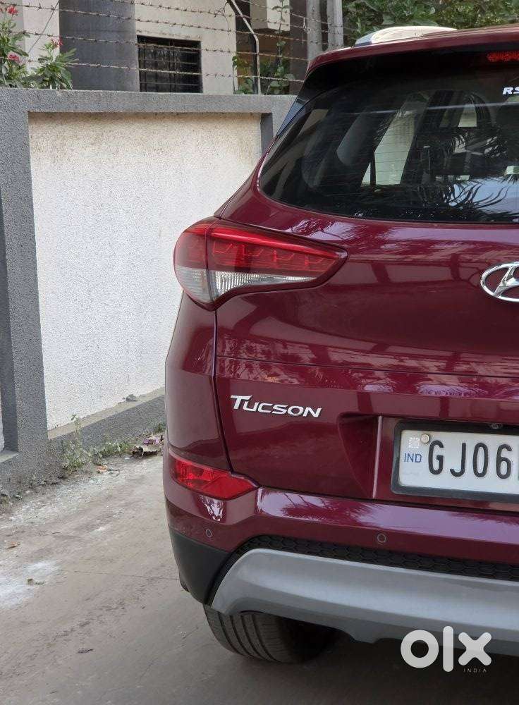 Hyundai Tucson 2.0 Signature 4wd Diesel At Dual Tone, 2017, Diesel