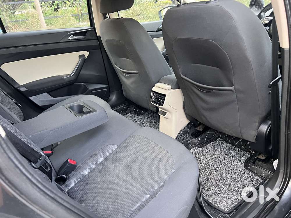Skoda Slavia Ambition 1.0l Tsi Mt, 2022, Petrol