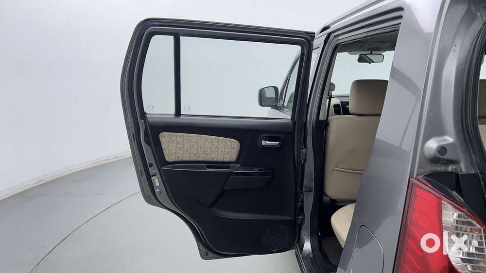 Maruti Suzuki Wagon R 1.0 2015-2019 Vxi Amt, 2017, Petrol