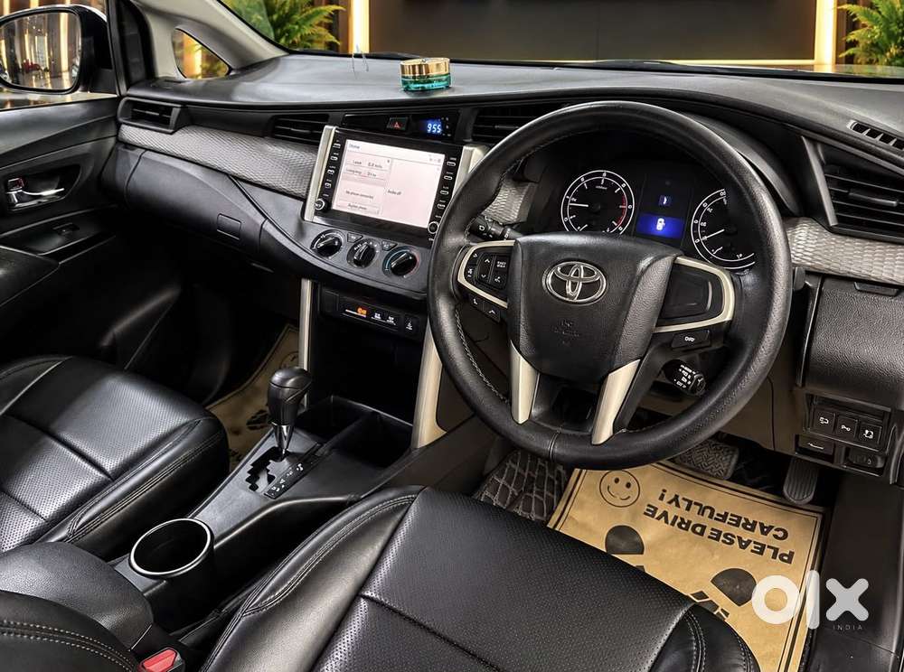 Toyota Innova Crysta 2.4 Gx Limited Edition At 7 Str, 2022, Diesel