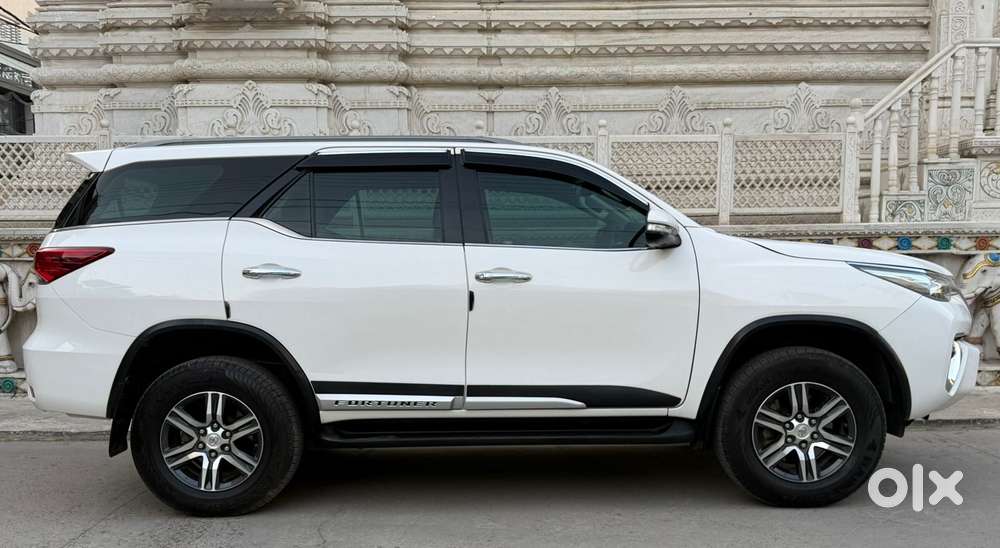 Toyota Fortuner 4x2 At 2.8 Diesel, 2020, Diesel