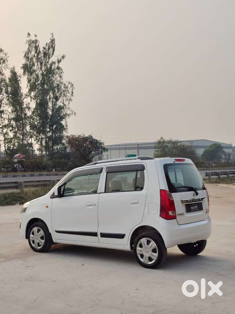 Maruti Suzuki Wagon R Amt Vxi Option, 2017, Petrol