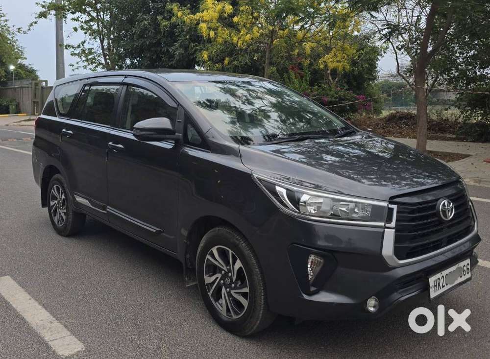 Toyota Innova Crysta [2020-ongoing] 2.4 Gx At 7 Str, 2021, Diesel