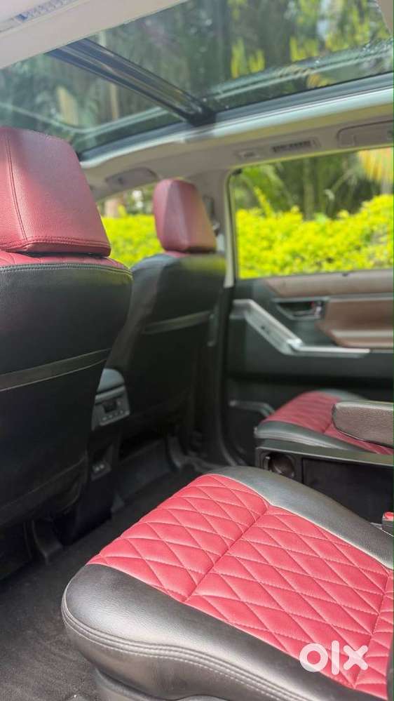 Toyota Innova Hycross 2.0 Vx (o) Hybrid 7 Str, 2023, Petrol