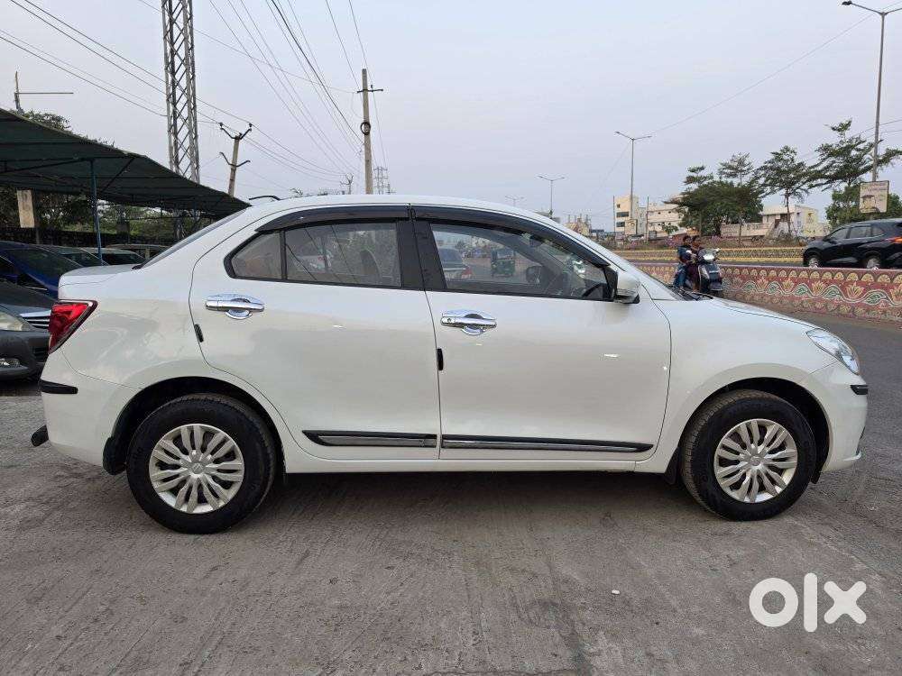 Maruti Suzuki Dzire 1.2 Vxi, 2021, Petrol