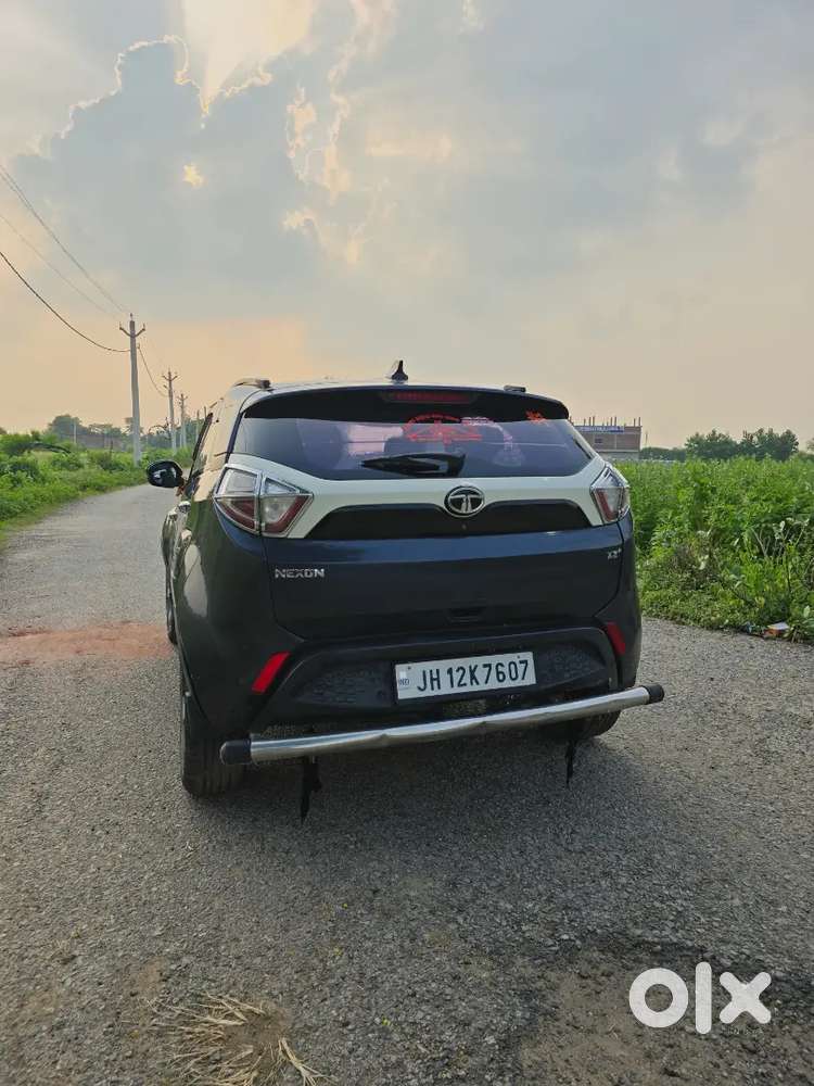 Tata Nexon 1.2 Revotron 2018