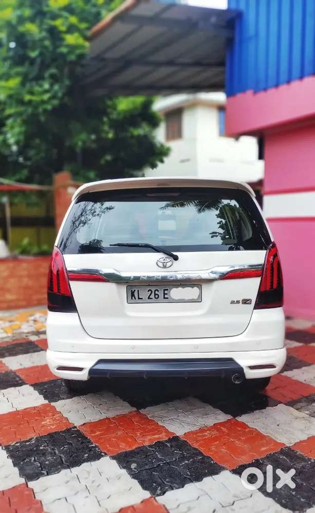 2015 Innova Z Orginal Kerala Second Owner