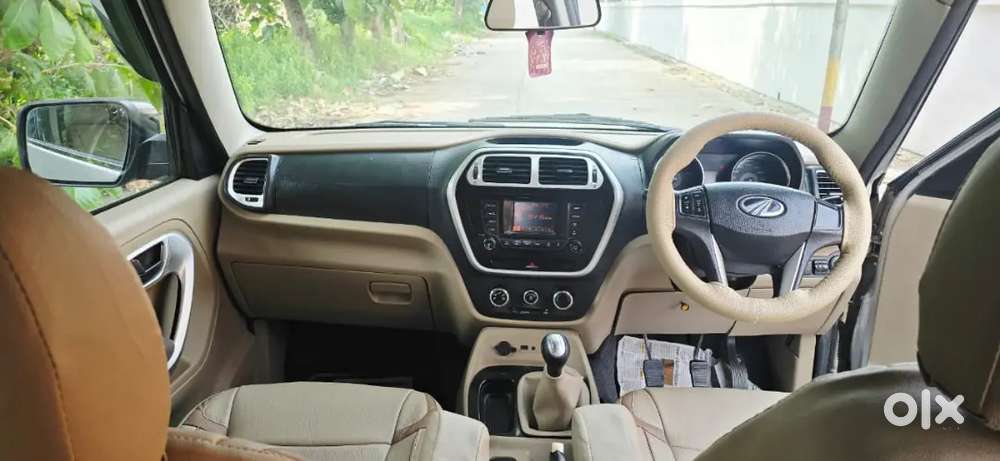 Mahindra Tuv 300 2016 Vip Number