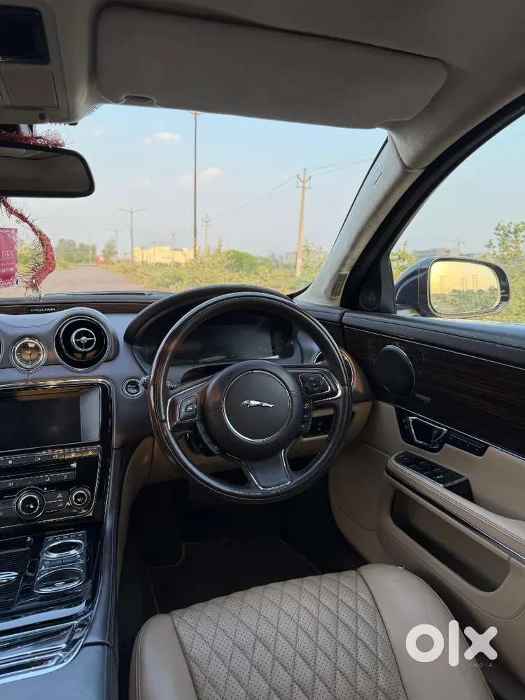 Jaguar Xj 2017 Petrol Well Maintained
